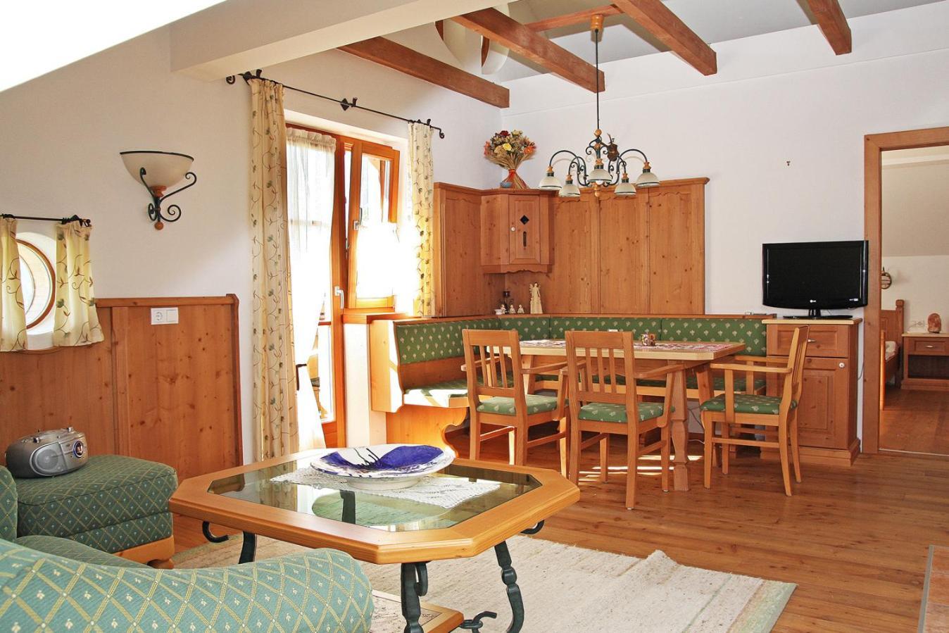 Appartement Pilzhof Филцмос Стая снимка